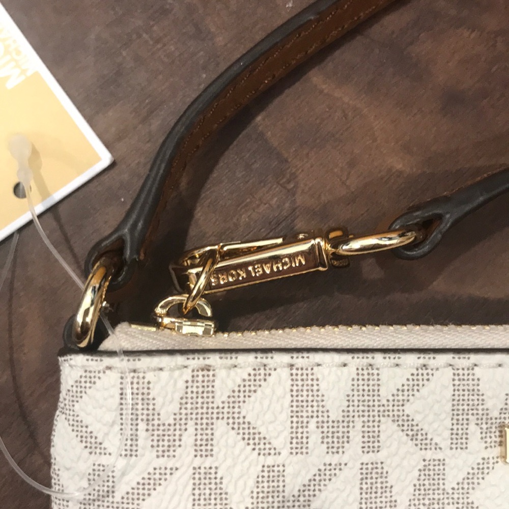 Michael Kors Wristlet - Picture 3 of 4